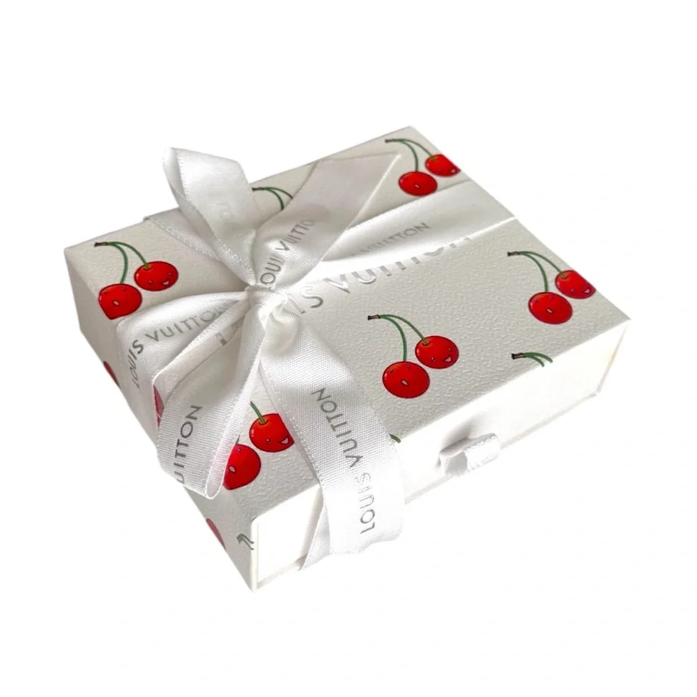 🆕🍒LV x MURAKAMI 20th Anniversary Commemorative Cherry Motif Box + White Ribbon